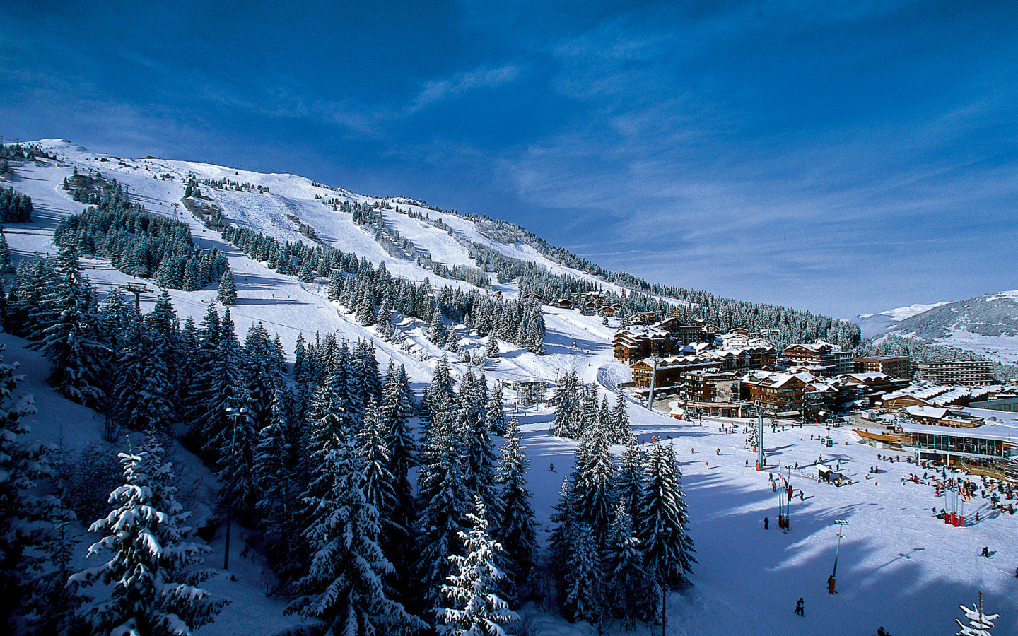 Горные склоны на горнолыжном курорте Куршевель, Франция