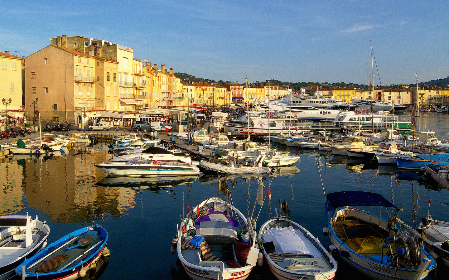 Порт на курорте Сен-Тропе, Франция