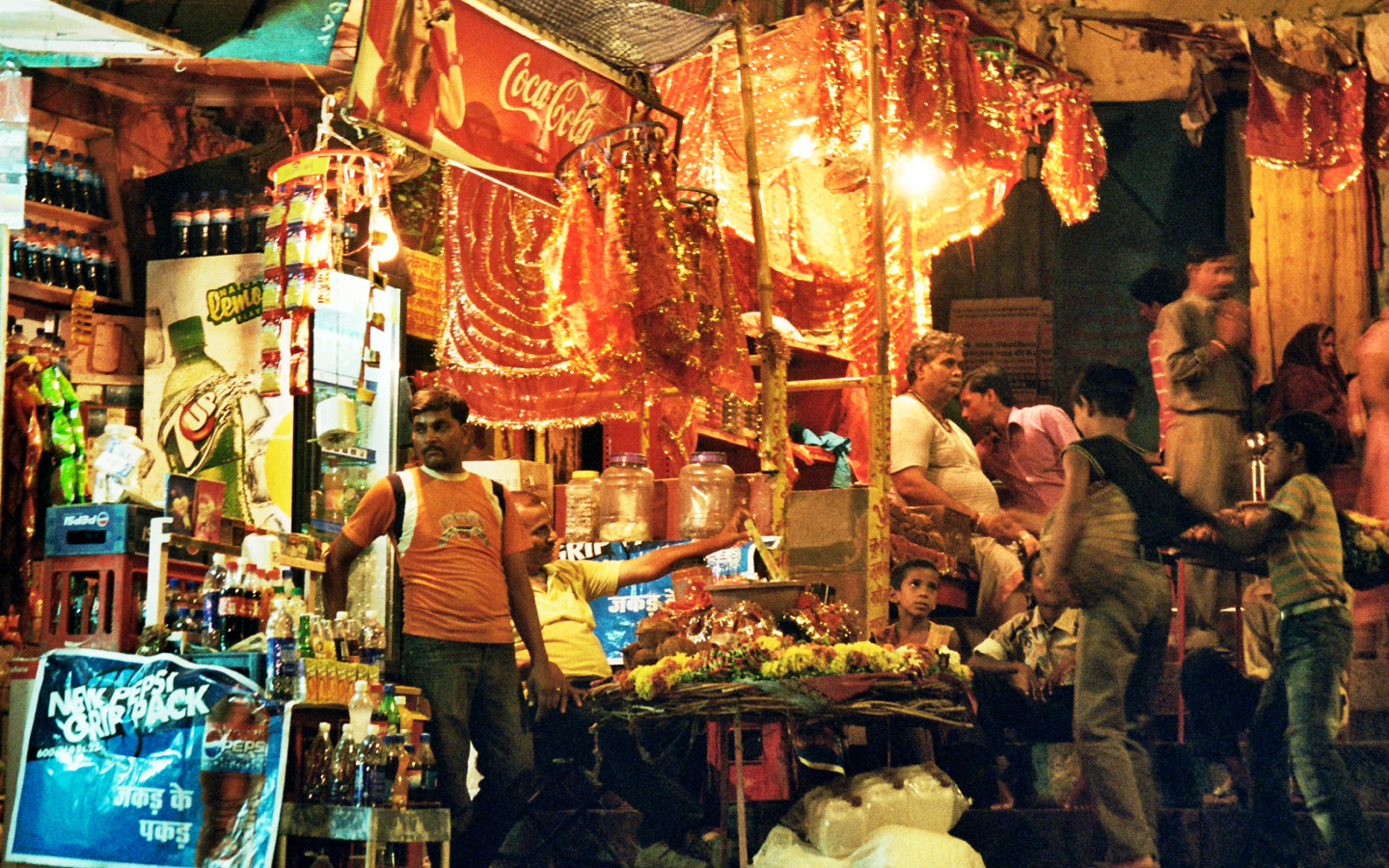 Ночной рынок в Варанаси