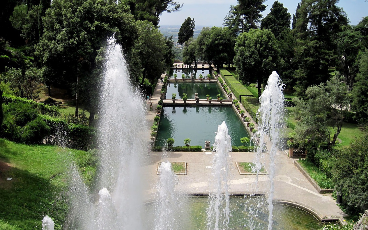 Искусственные озера в Тиволи, Италия
