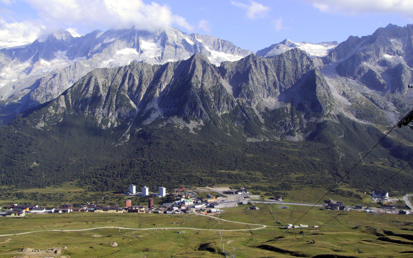 Панорама на горнолыжном курорте Валь ди Соль, Италия