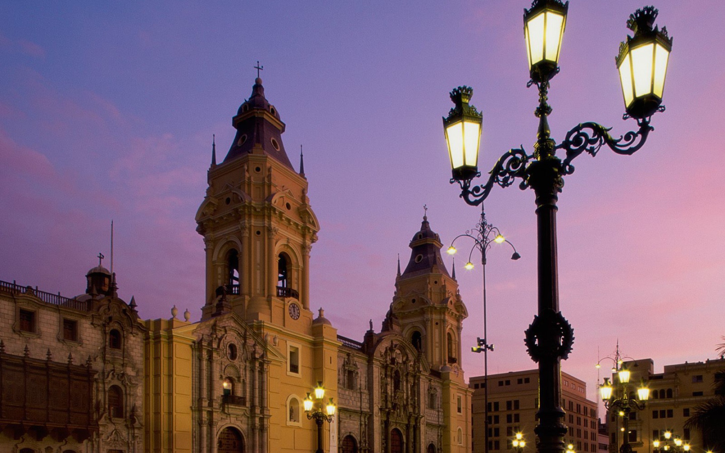 Впечатляющие Перу