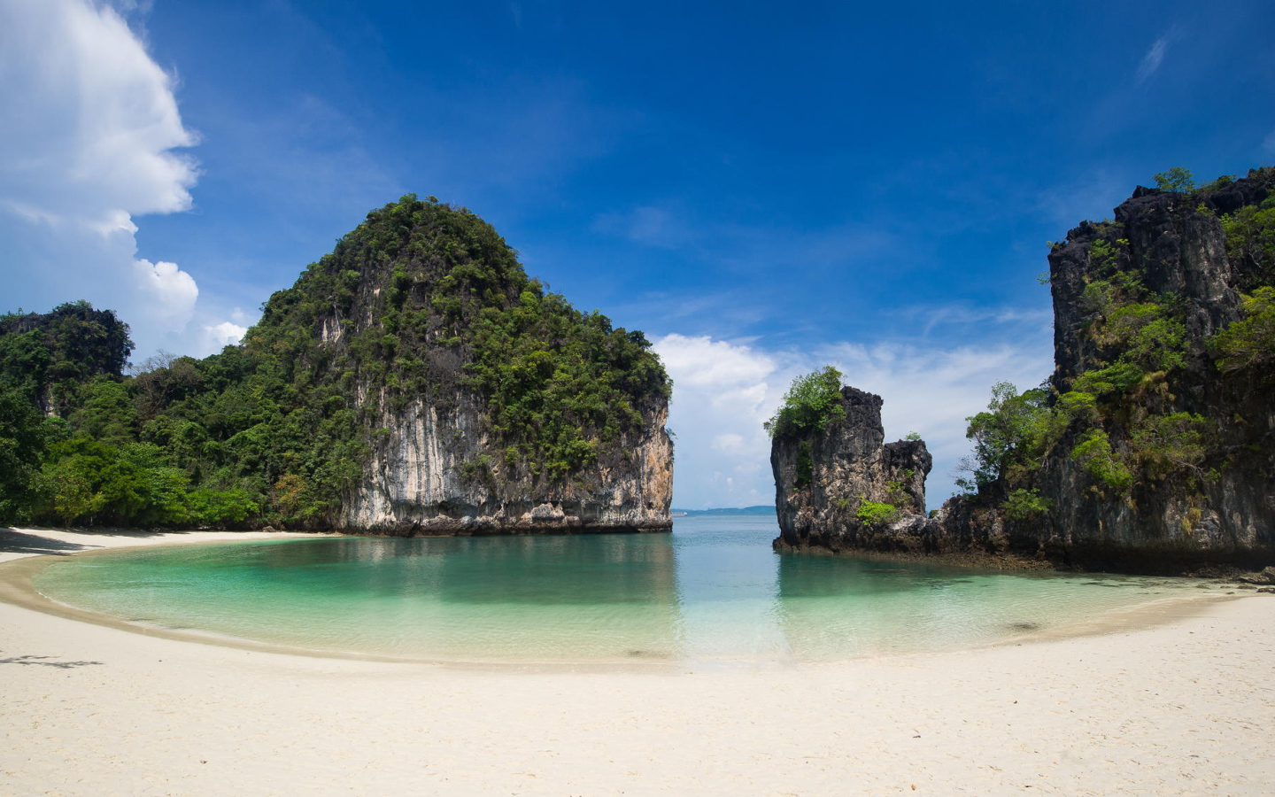 Тихая гавань на курорте Краби, Таиланд