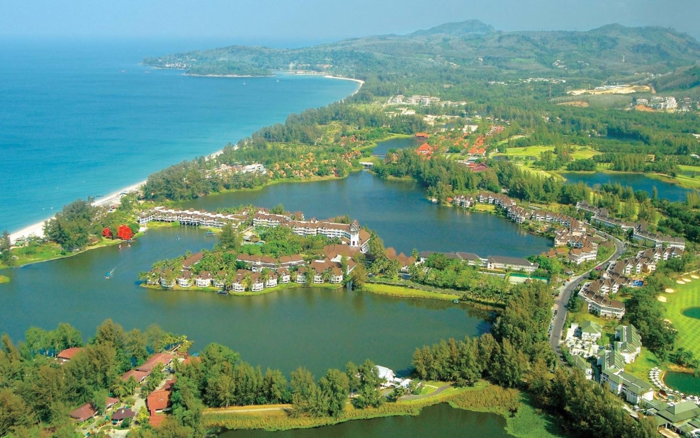 Морское побережье в Пхукете