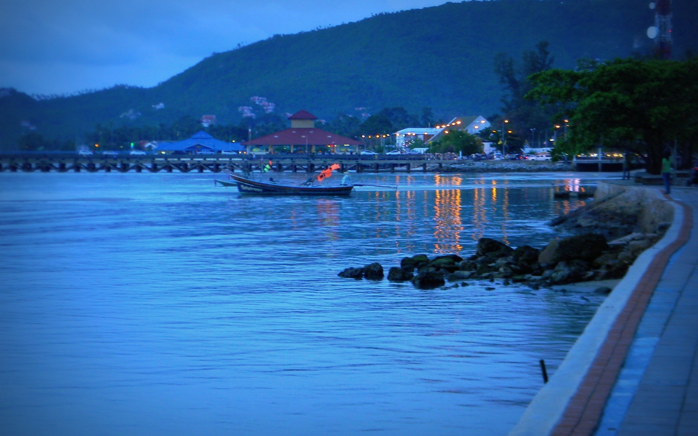 Набережная на острове Самуи, Таиланд