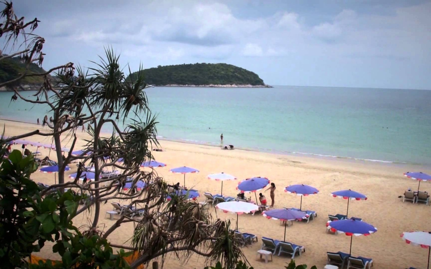 Весенний отдых на пляже на курорте Хуа Хин, Таиланд