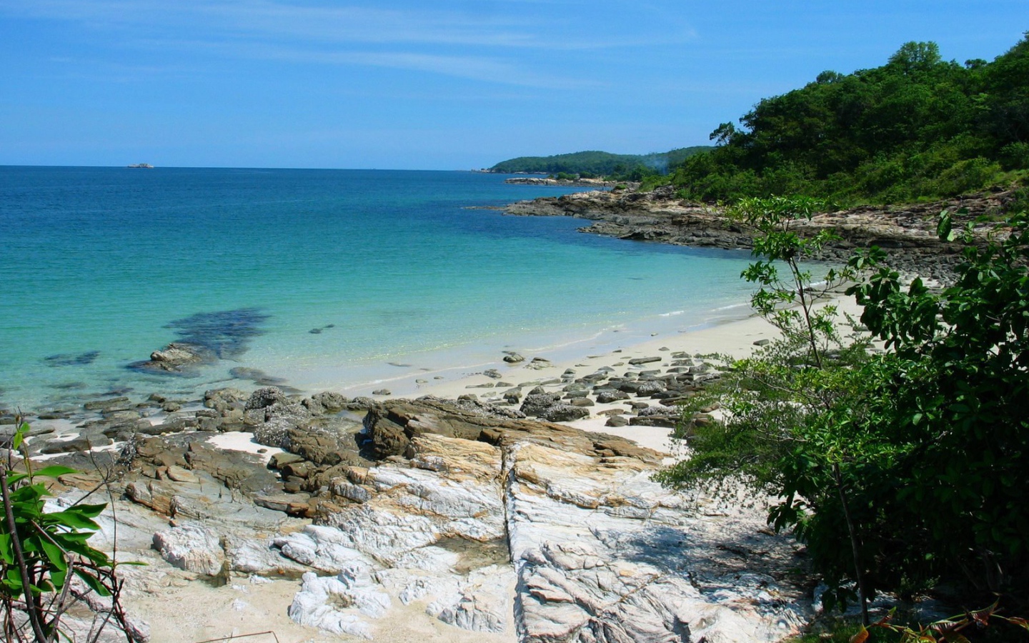 Дикий пляж на острове Самет, Таиланд