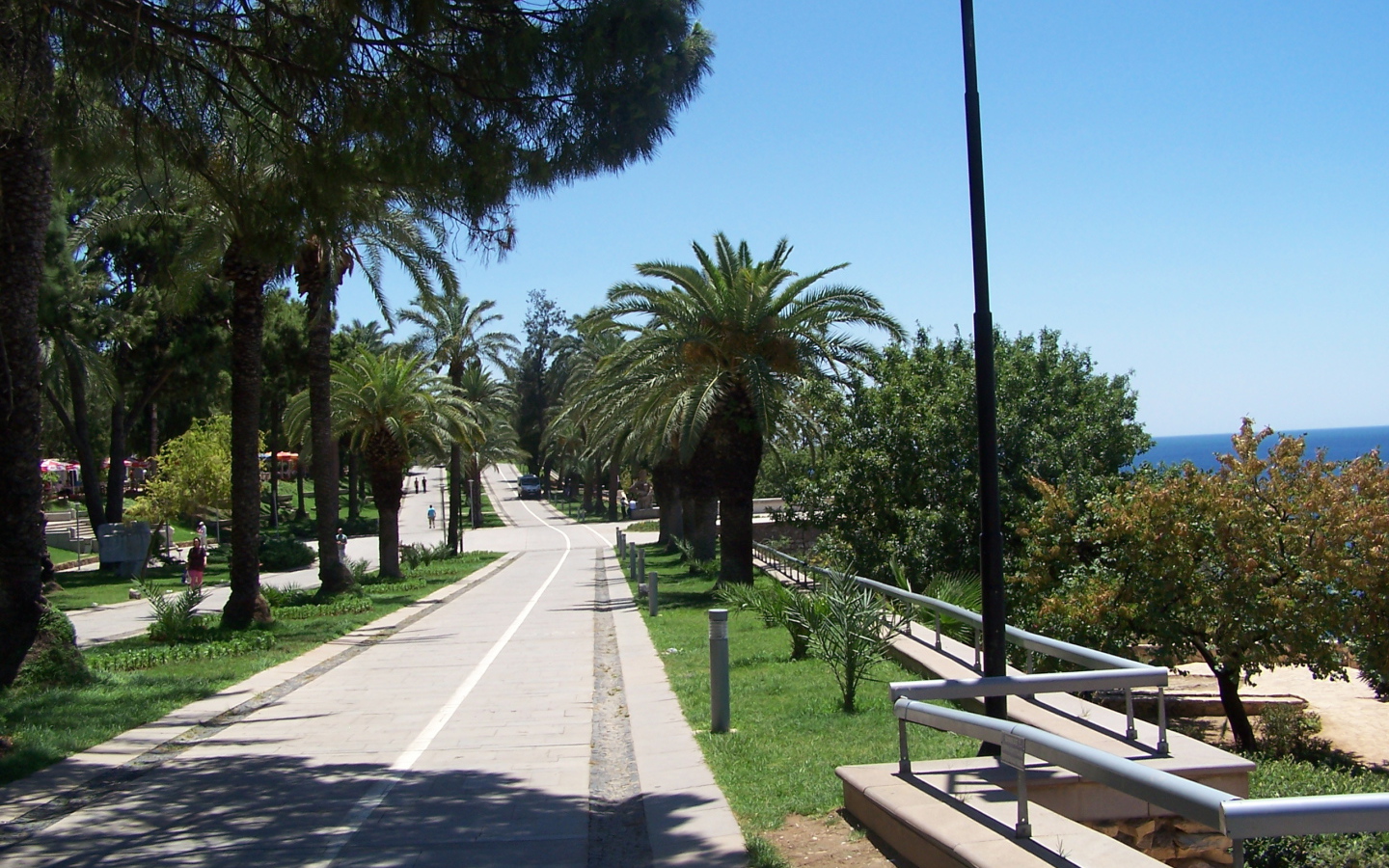 Городские улицы в Кушадасы, Турция