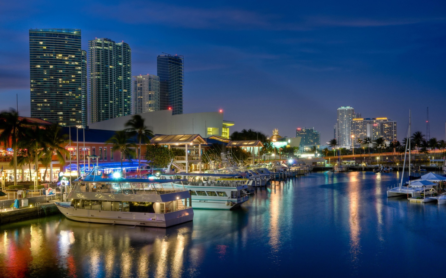 Лодки у причала в Майами