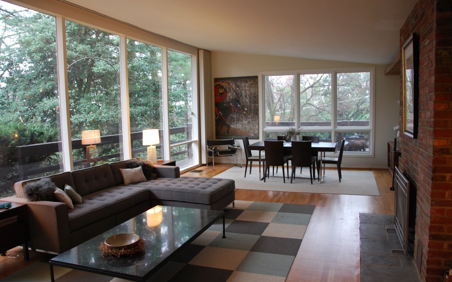 Веранда с камином