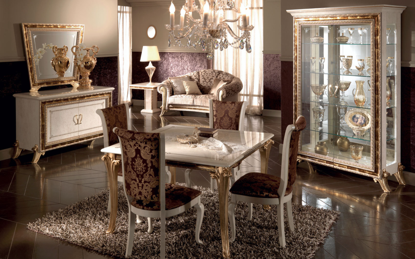 Антикварная мебель для столовой