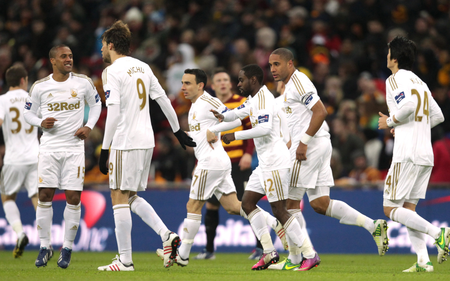 Известный Футбольный клуб Суонси Сити