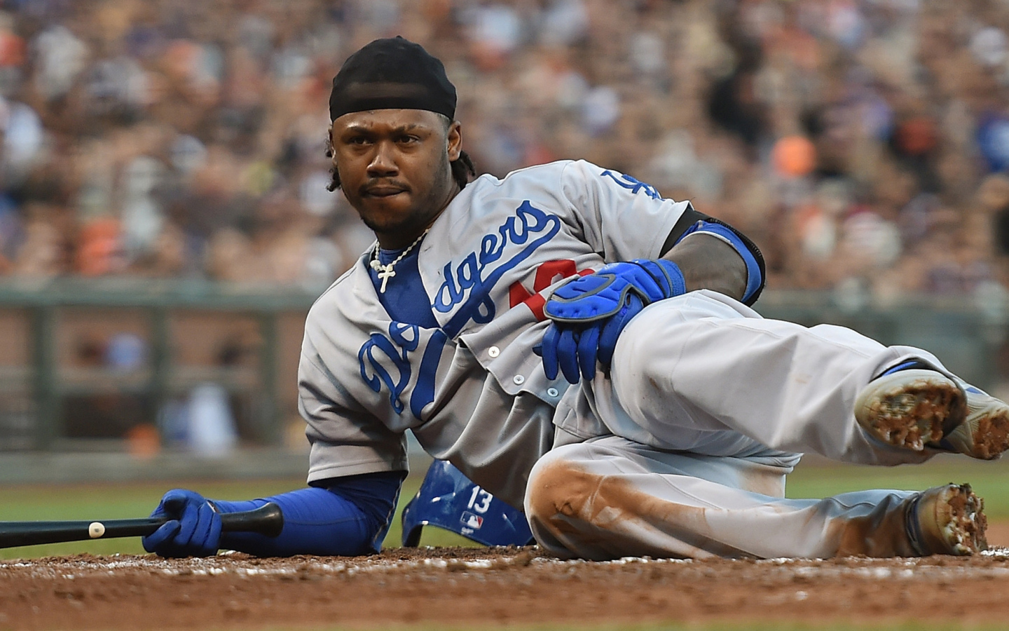 Хенли Рамирес прилег на бейсбольное поле