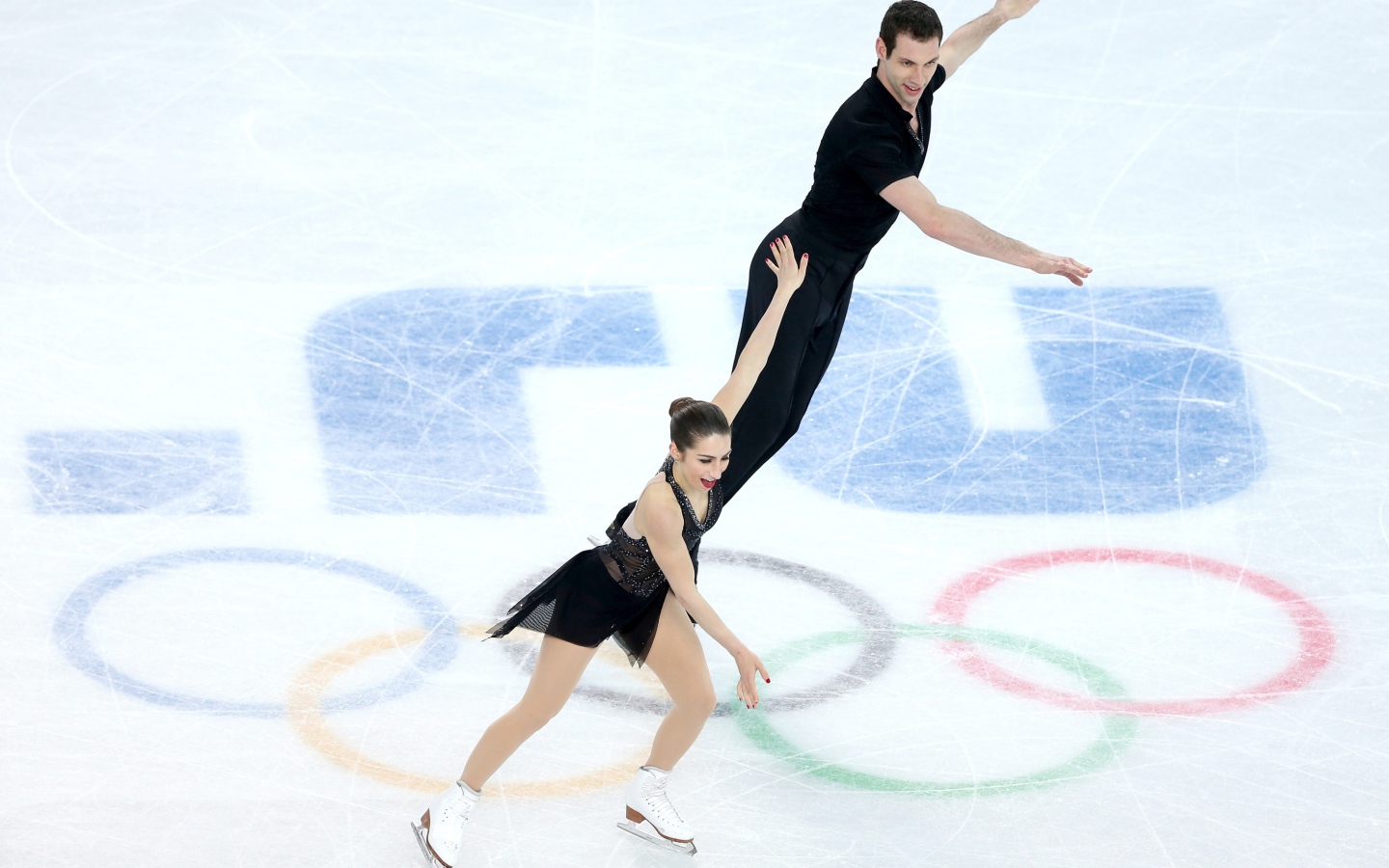 Марисса Кастелли и Саймон Шнапир американские фигуристы