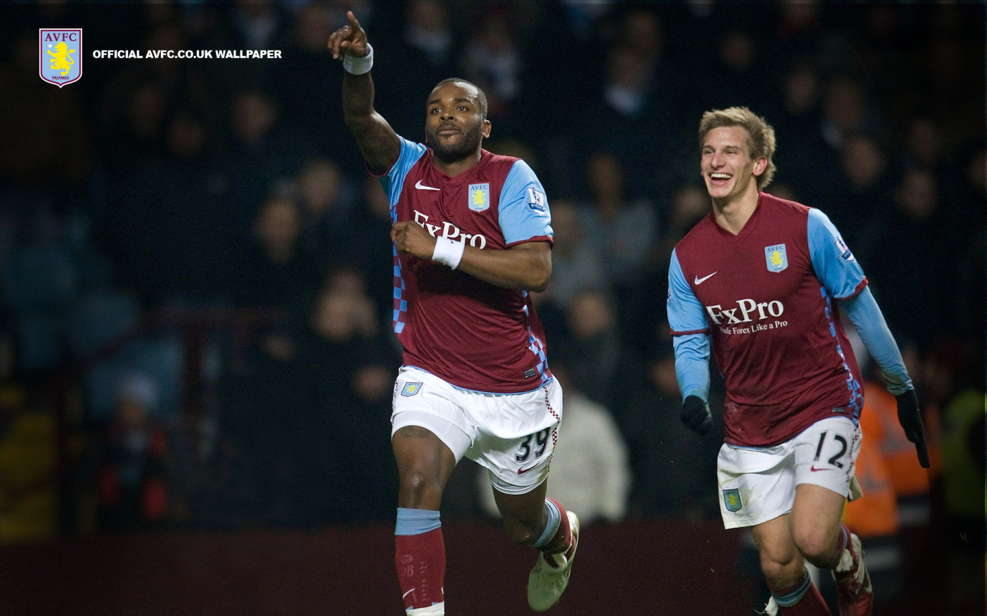 Популярный Астон Вилла