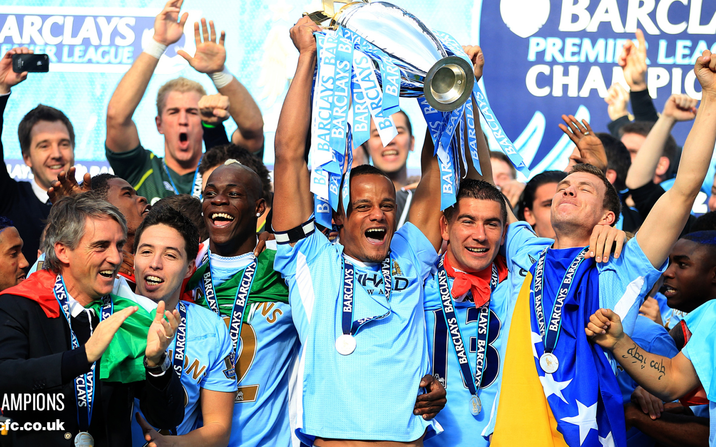 Популярный Футбольный клуб Манчестер Сити