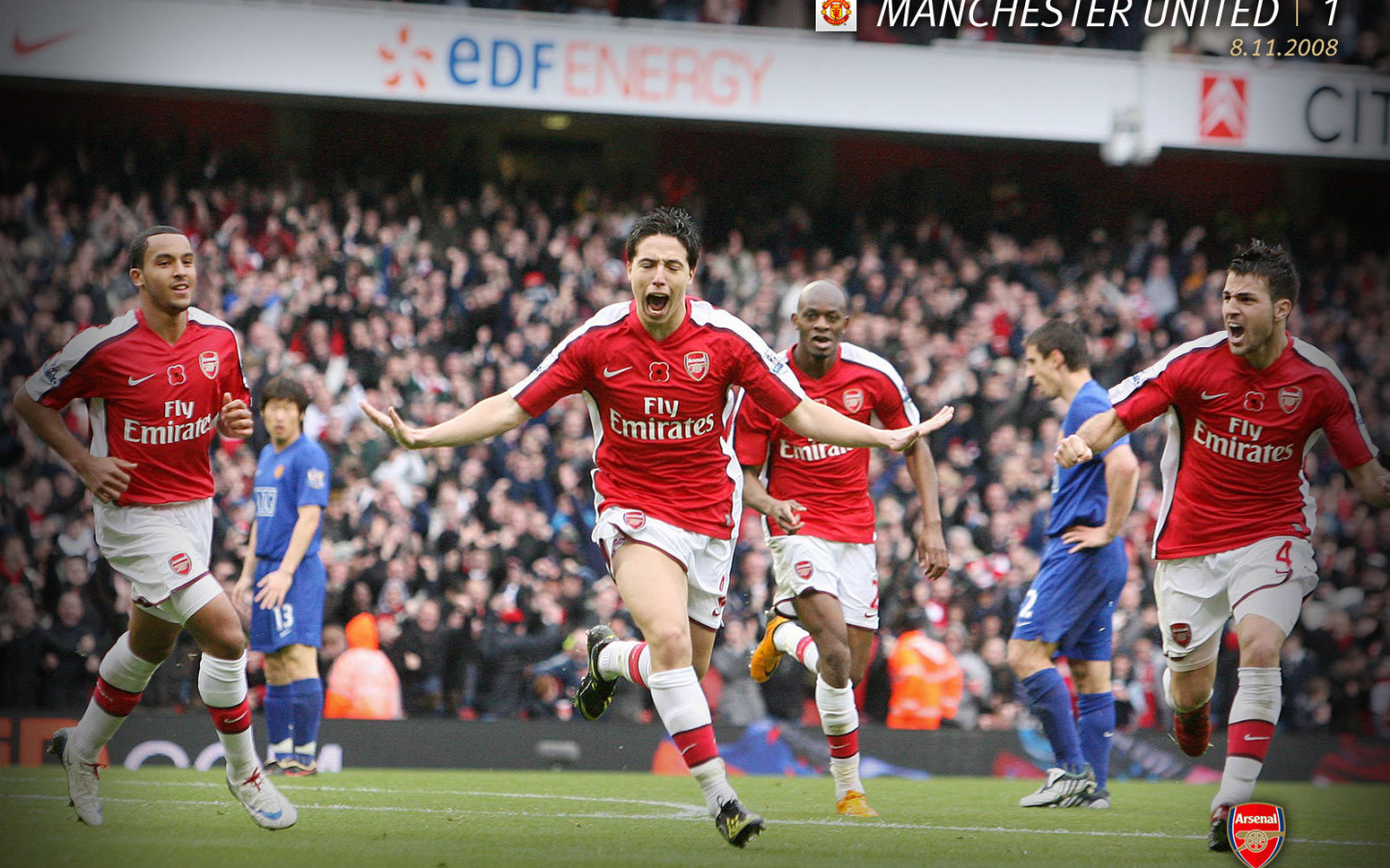 Возлюбленный футбольный клуб Англии Арсенал