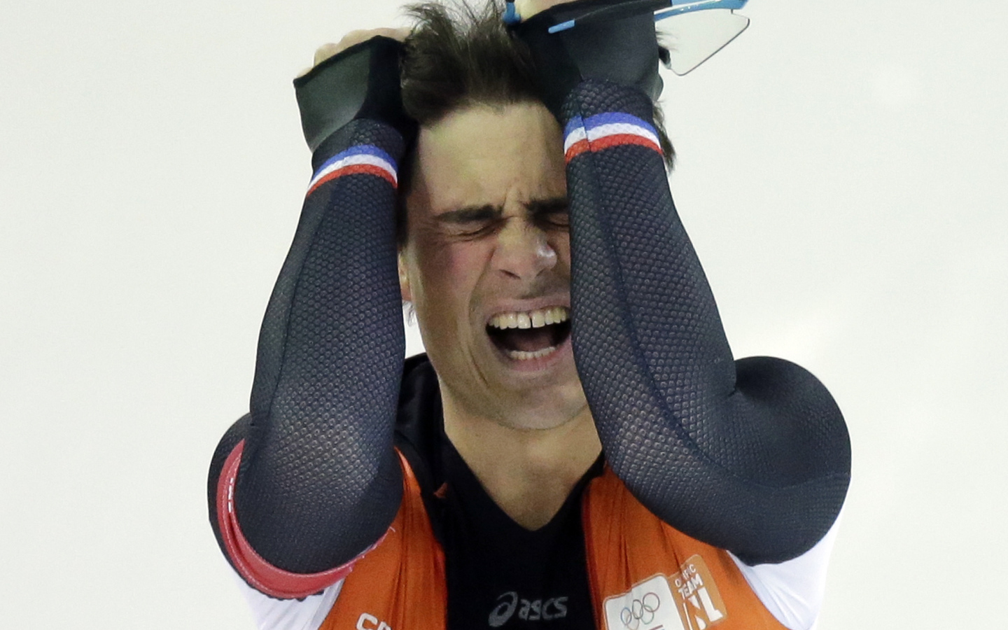 Обладатель серебряной медали в дисциплине скоростной бег на коньках Ян Смеекенс на олимпиаде в Сочи