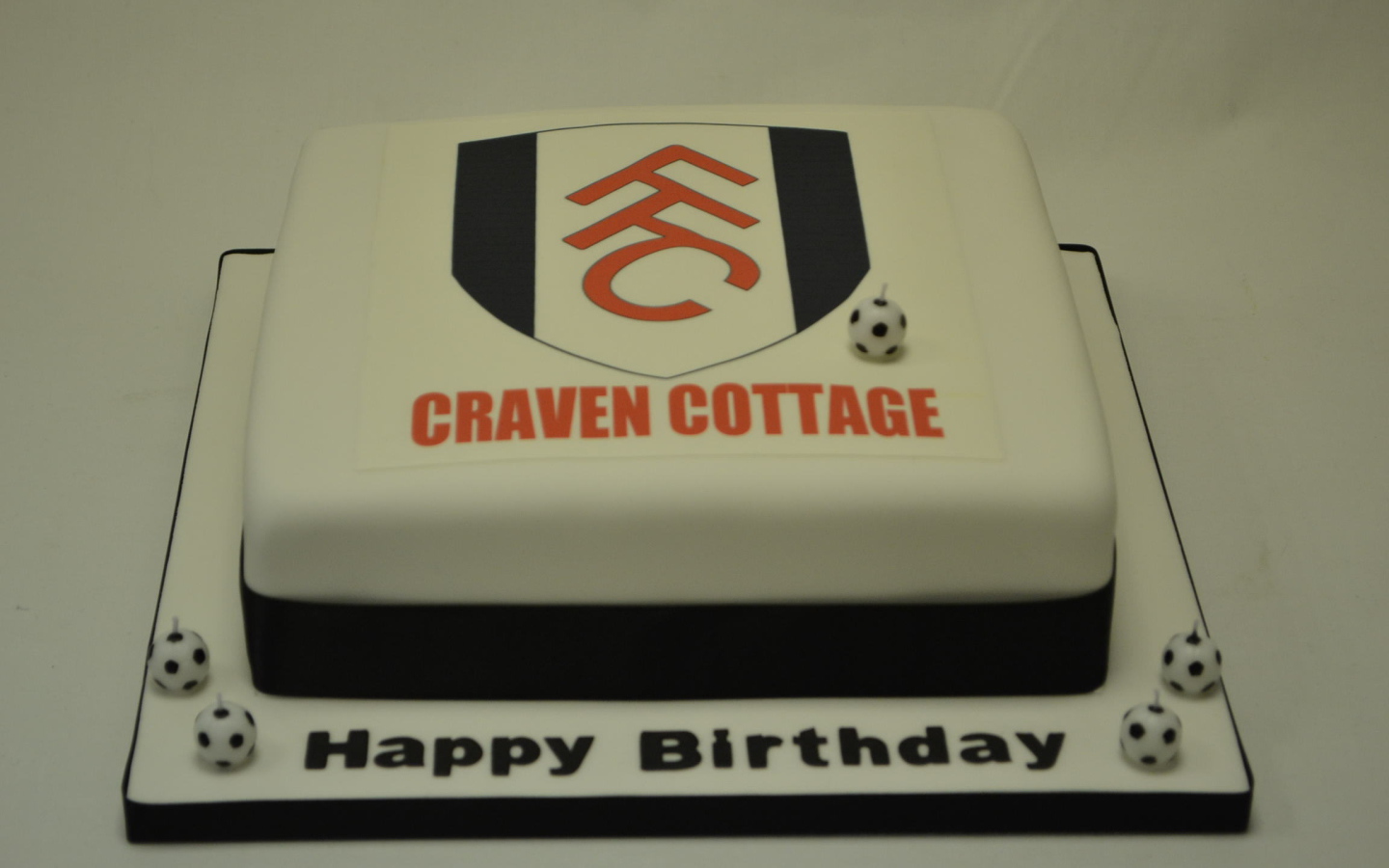 Известный клуб Фулхэм