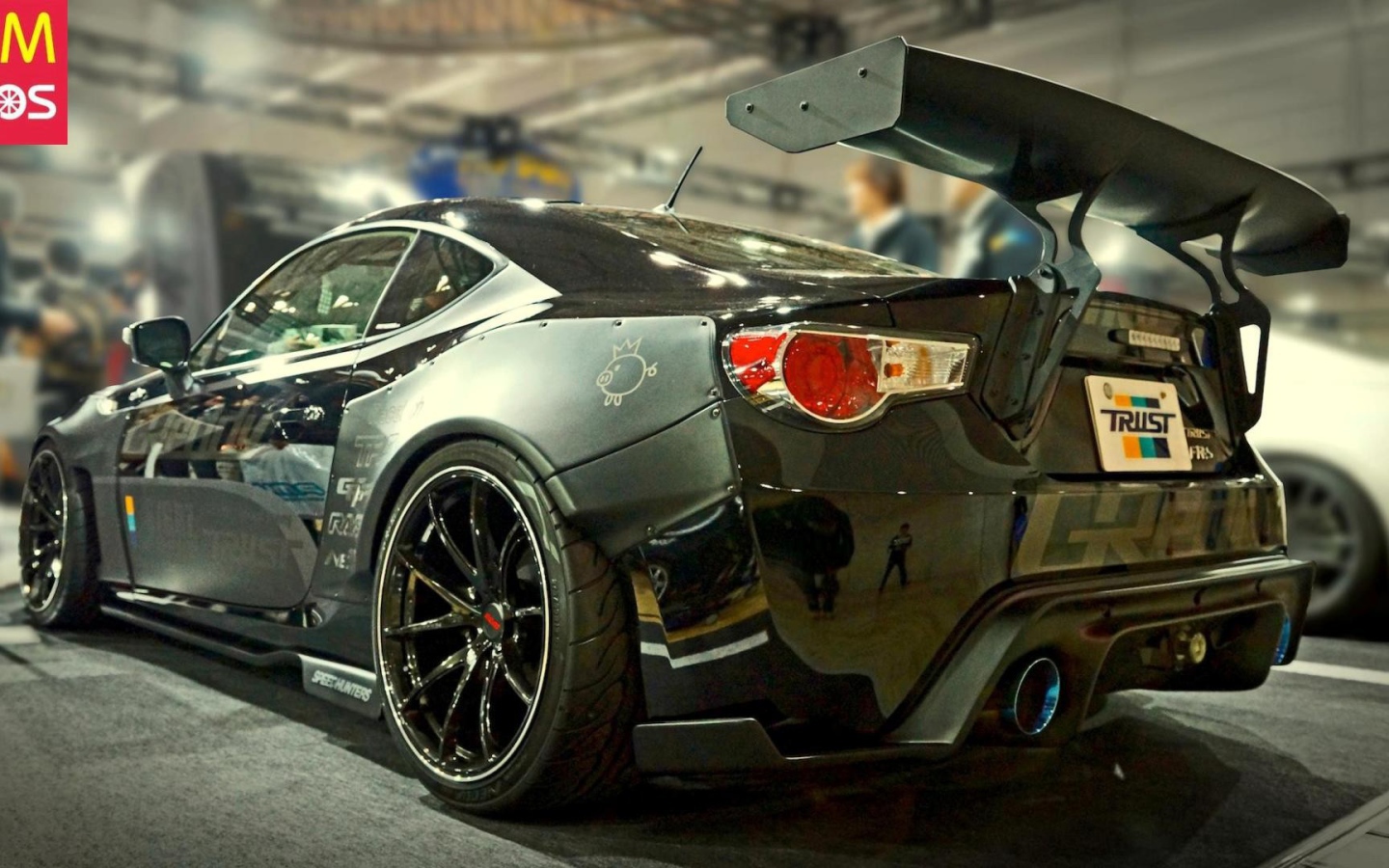 Черный спортивный Scion