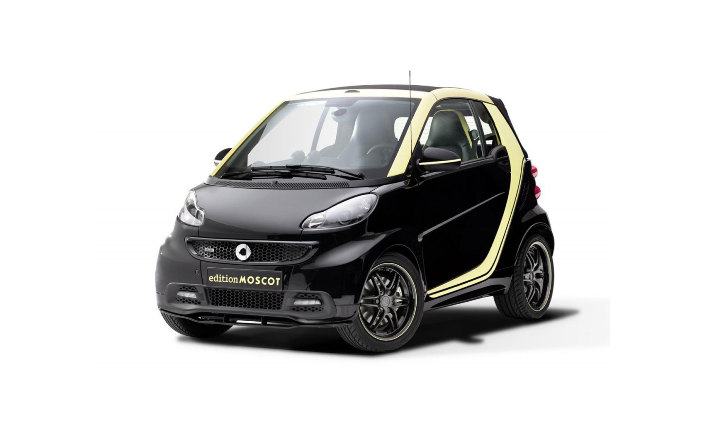 Автомобиль Smart ForTwo 2015