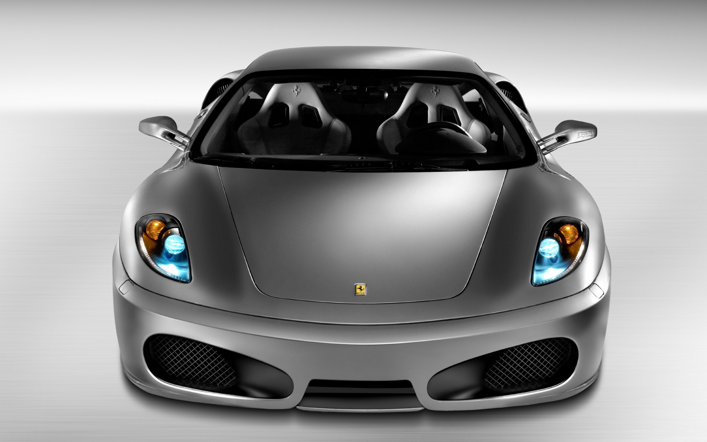 Серый Феррари F450
