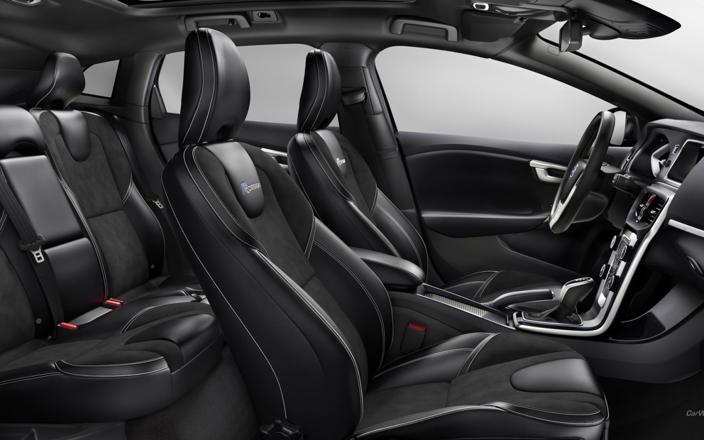 Салон автомобиля Volvo