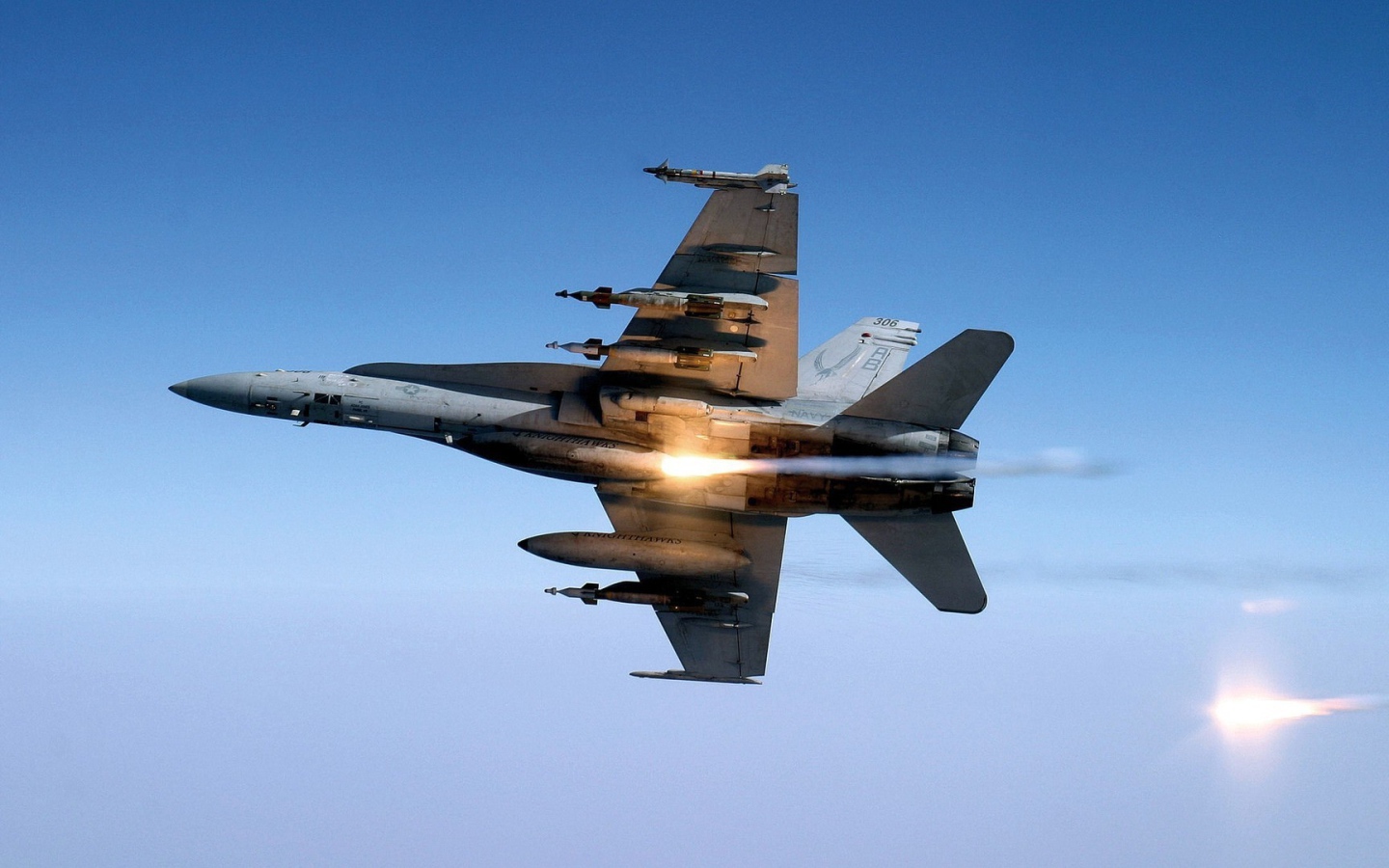 Снаряженный к бою истребитель