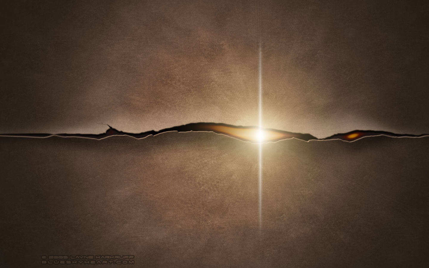 Трещина в ткани, коричневый фон