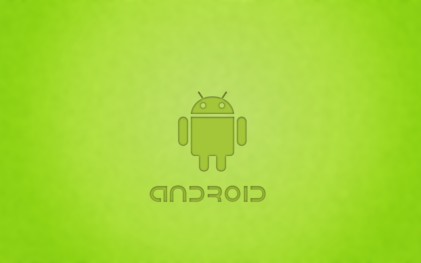 Фигурка Андроид, зеленый фон