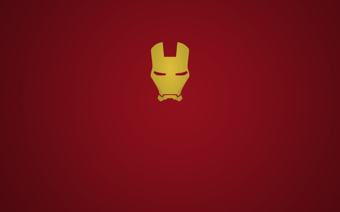 Золотая маска Железного человека, красный фон