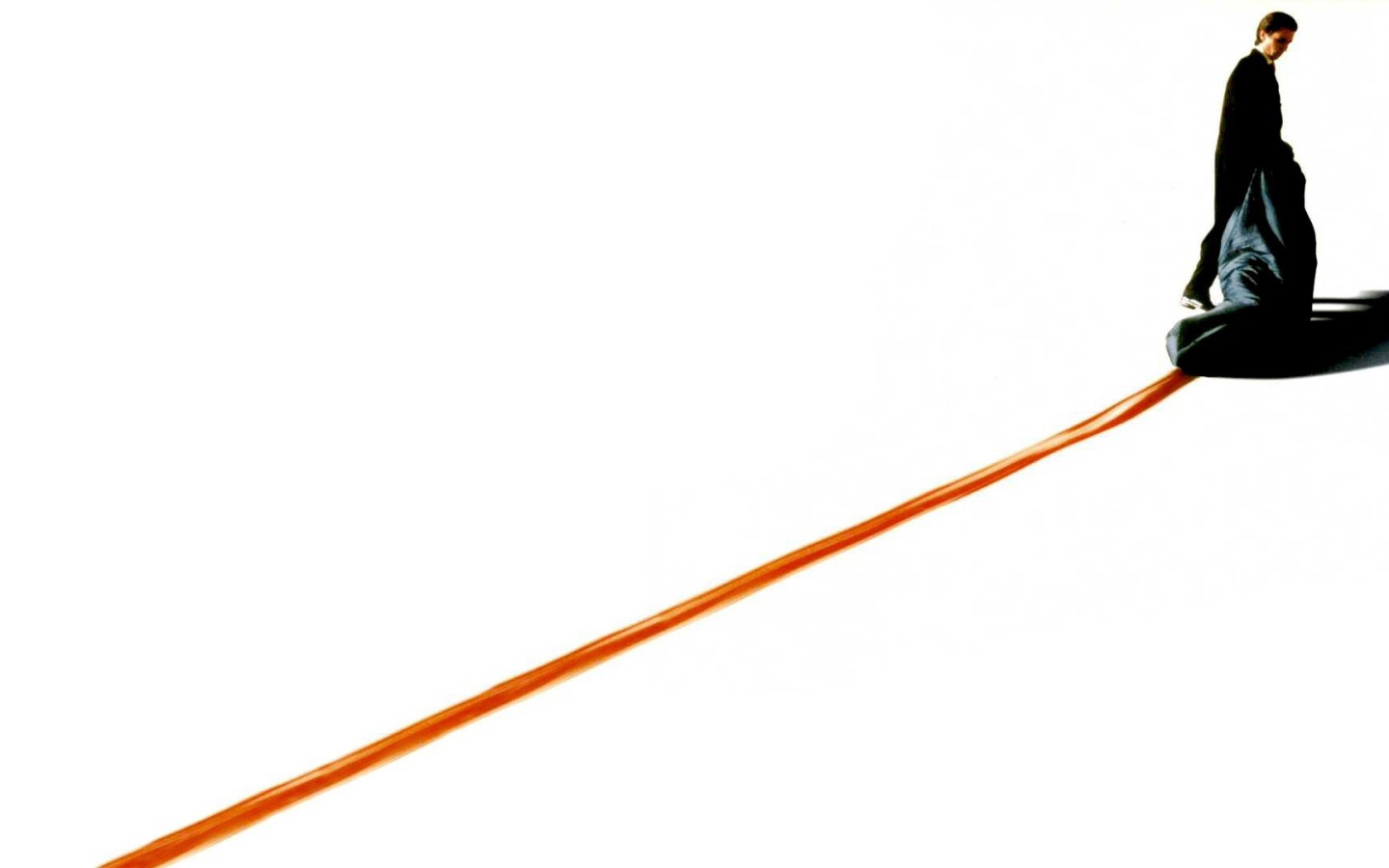 Кровавый след за мешком с трупом