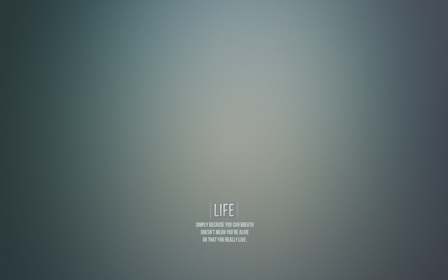 Смысл жизни, серый фон, надписи