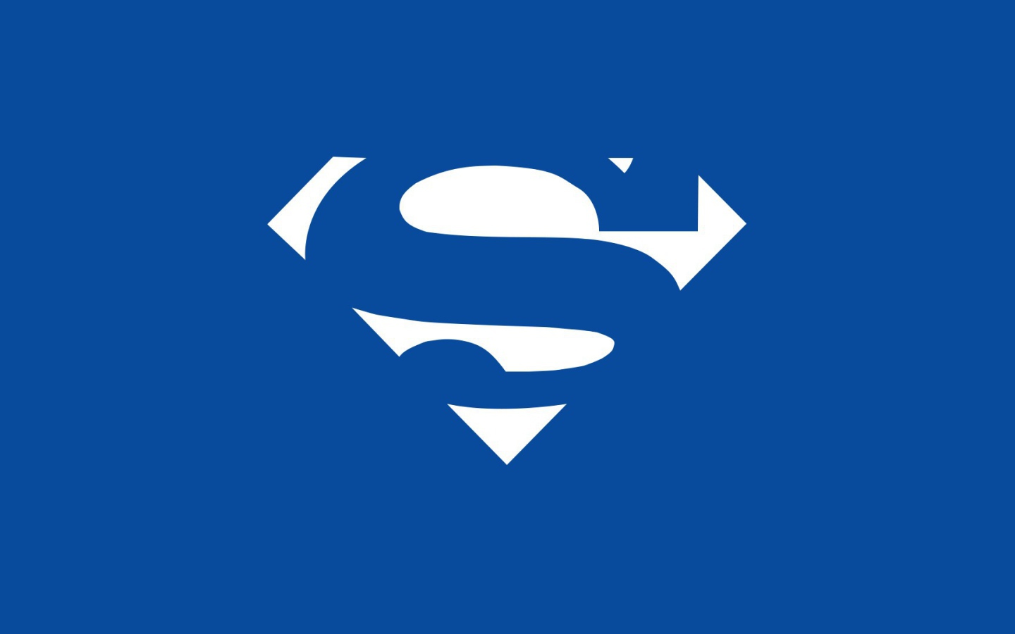 Белый символ Супермена, голубой фон