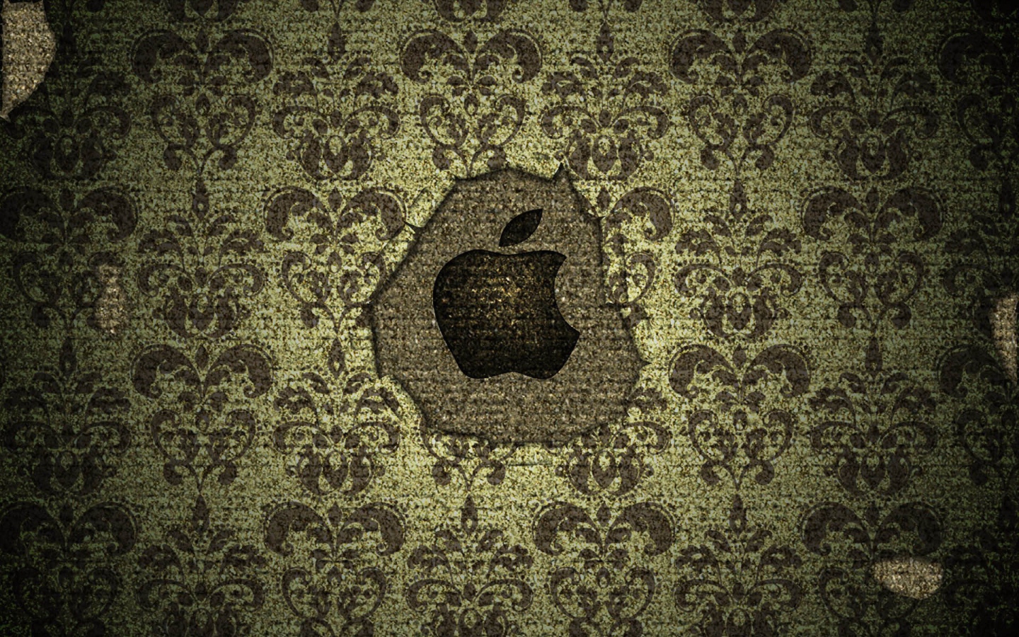 Символ Apple на ковре