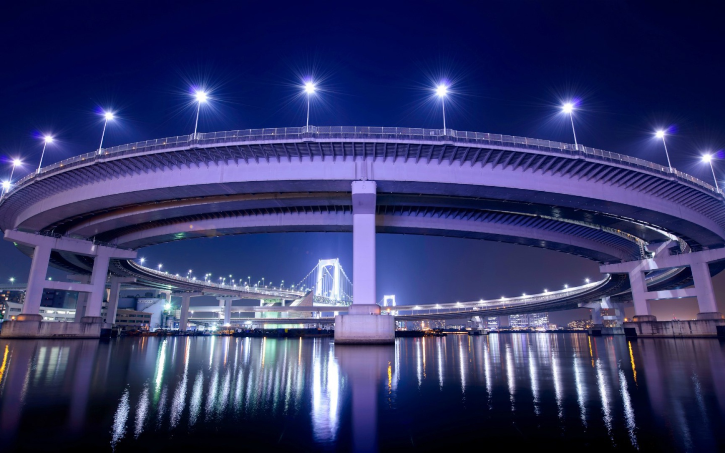 Радужный мост в Токио