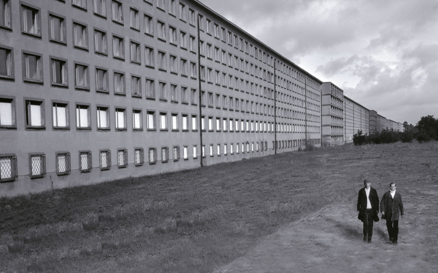 Очень длинный дом