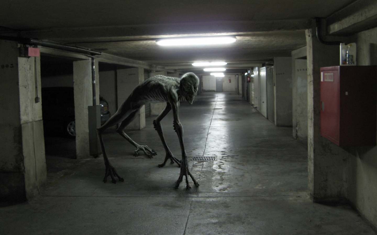 Монстр на подземной парковке