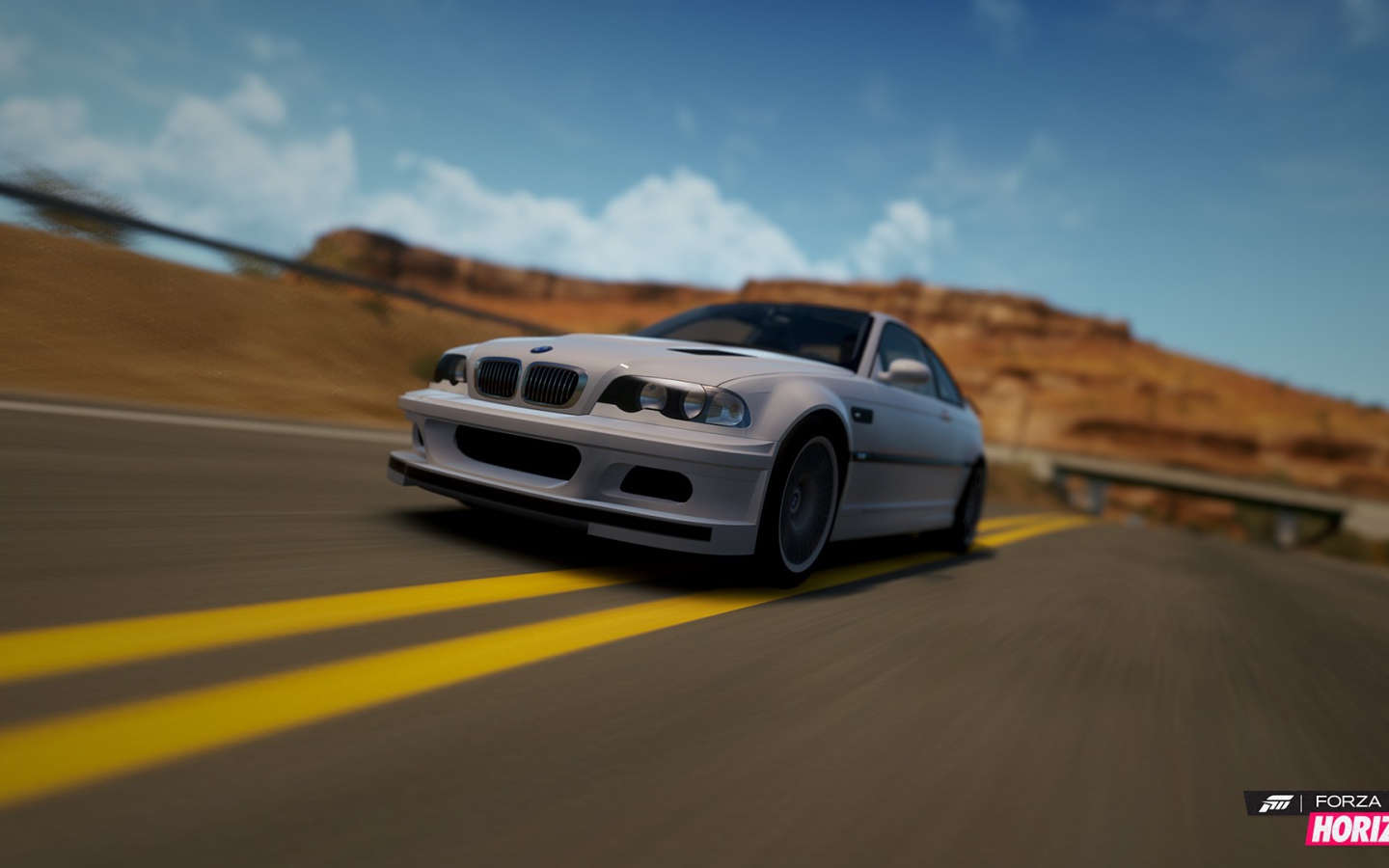 БМВ на трассе в игре Forza Horizon