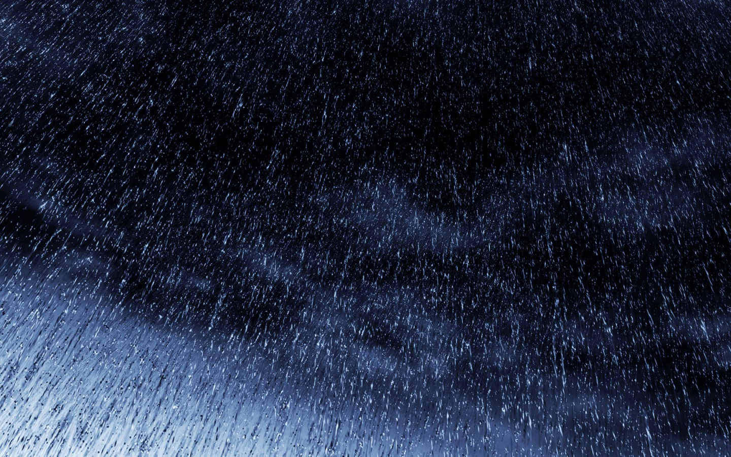 Густой ночной дождь