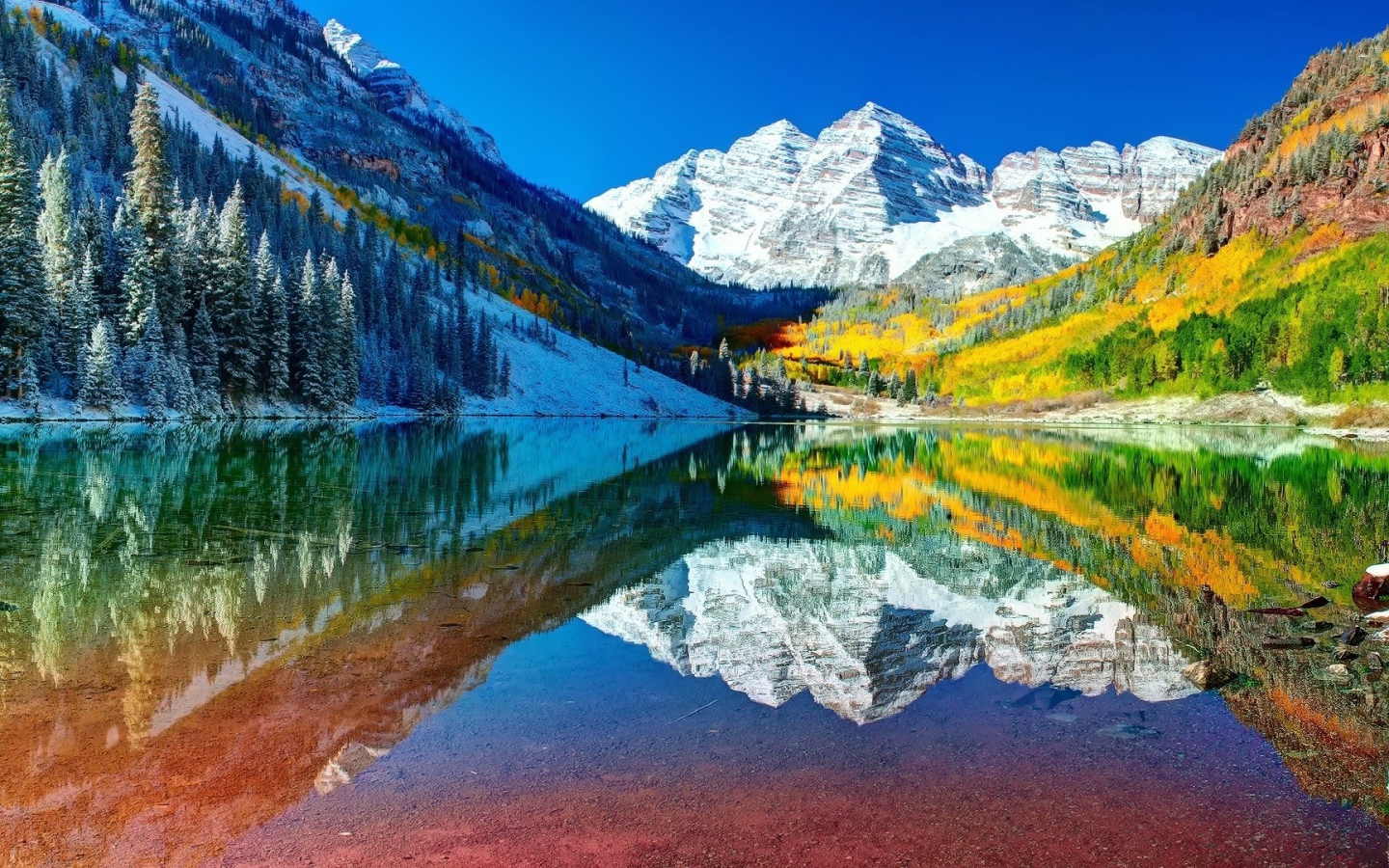 Все краски осени и зимы в горах