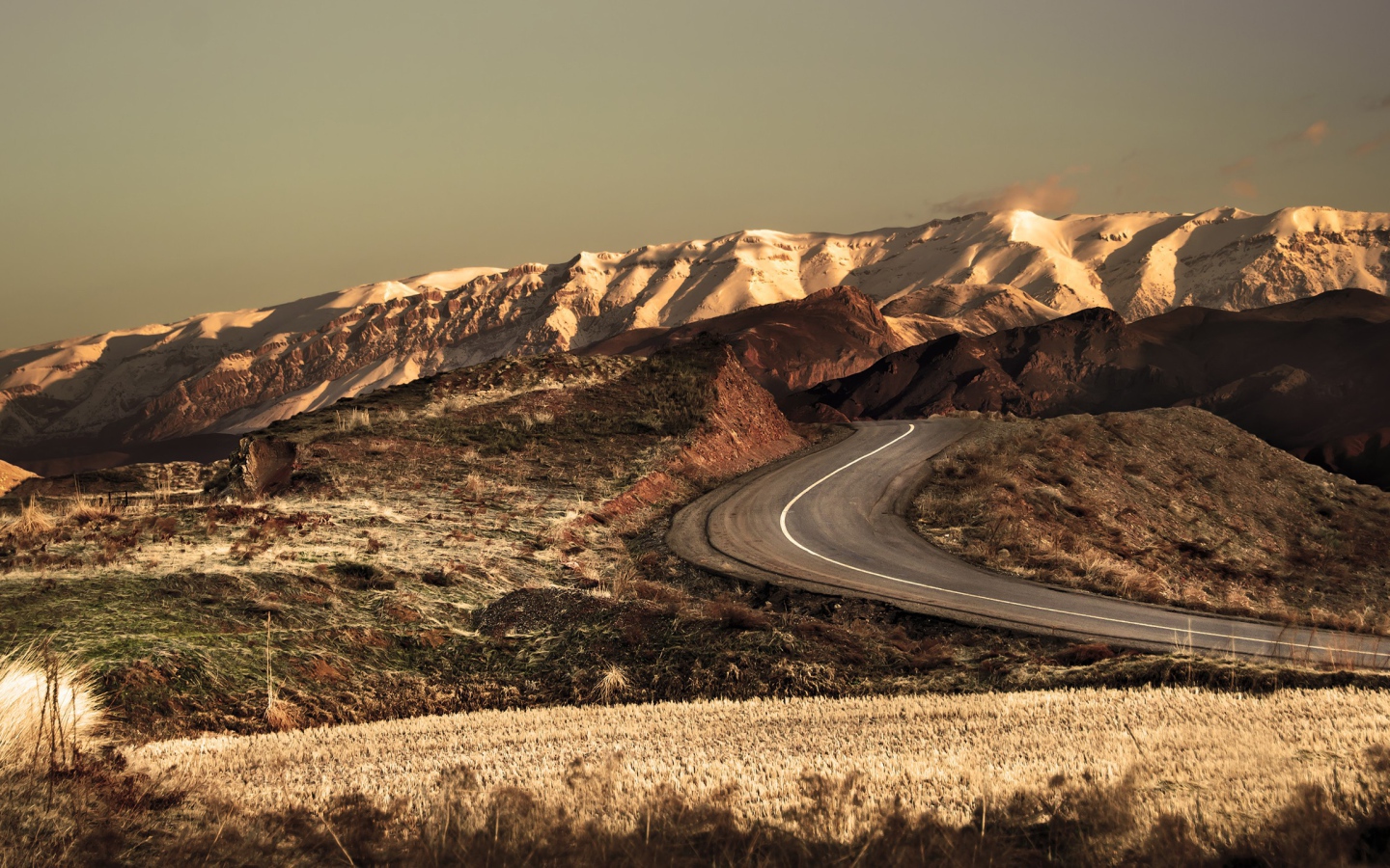 Шоссе на плоскогорье