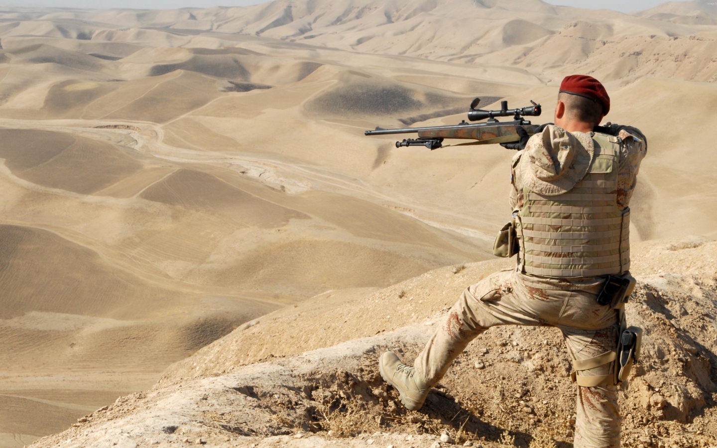 Солдат на войне в пустыне