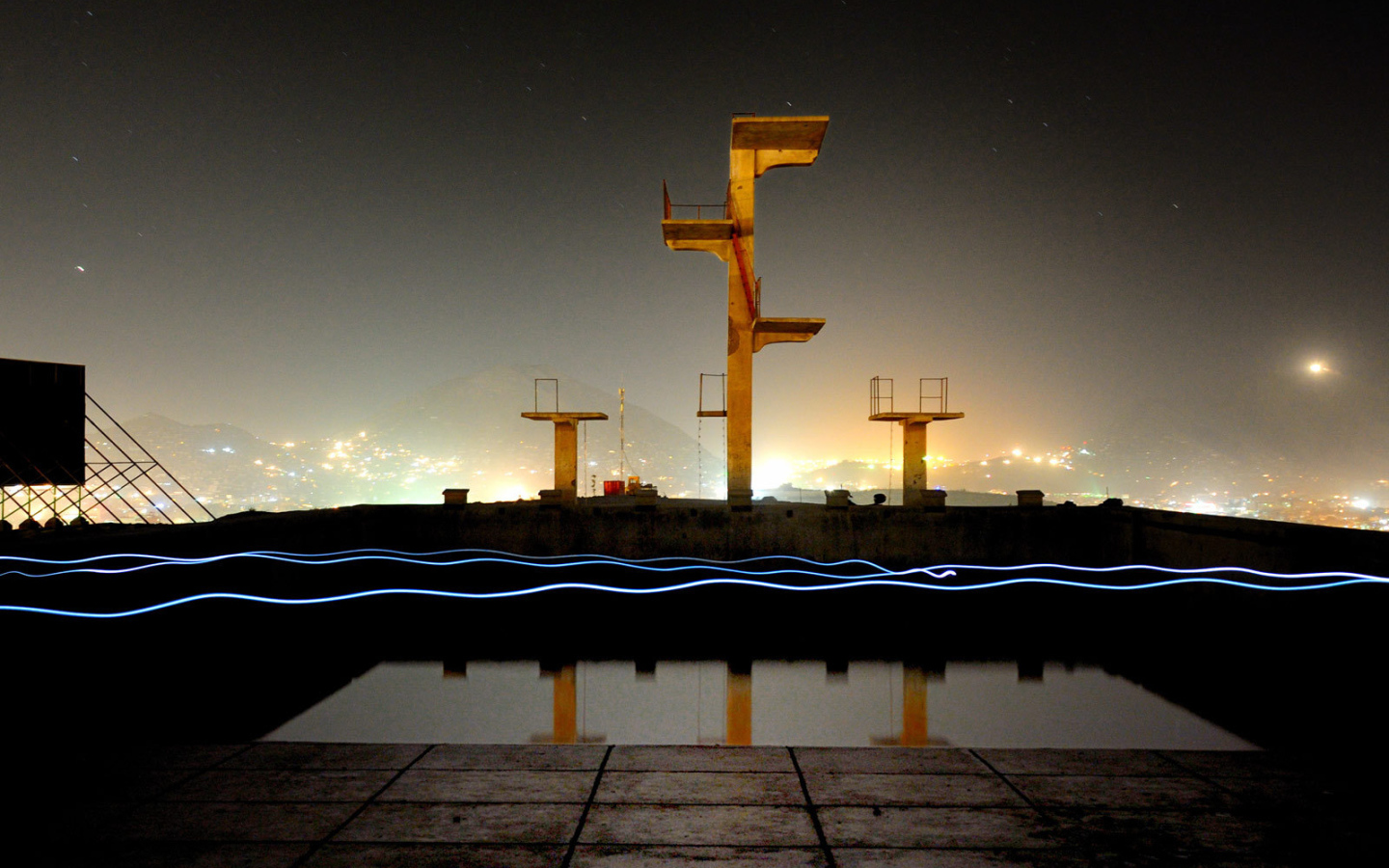 Бассейн для прыжков в воду