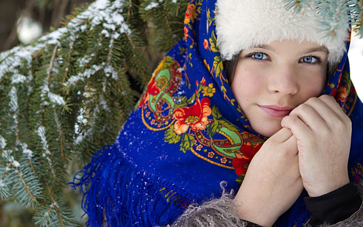 Русская красавица наряд на Масленицу 
