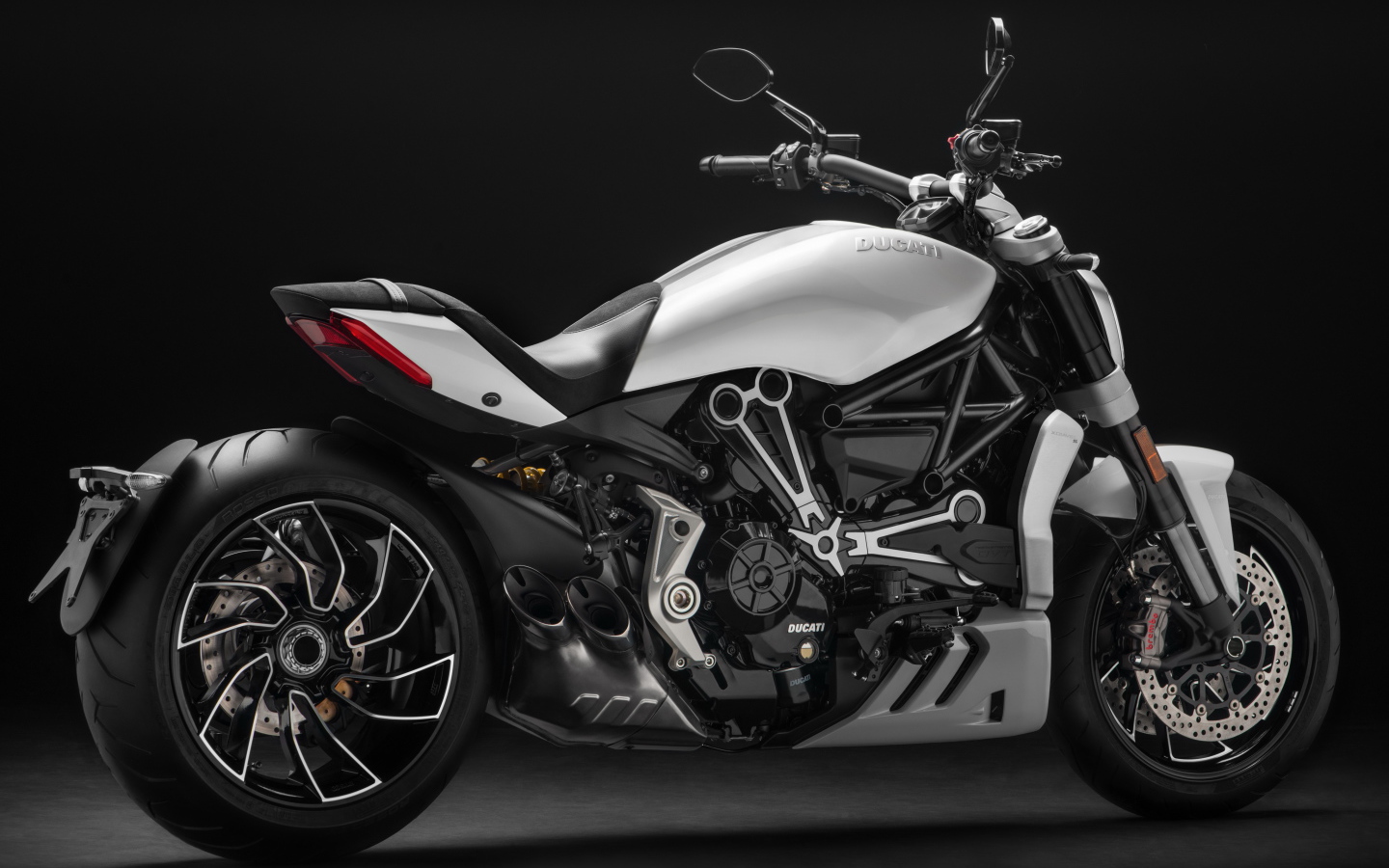 Мотоцикл Ducati XDiavel S, 2018