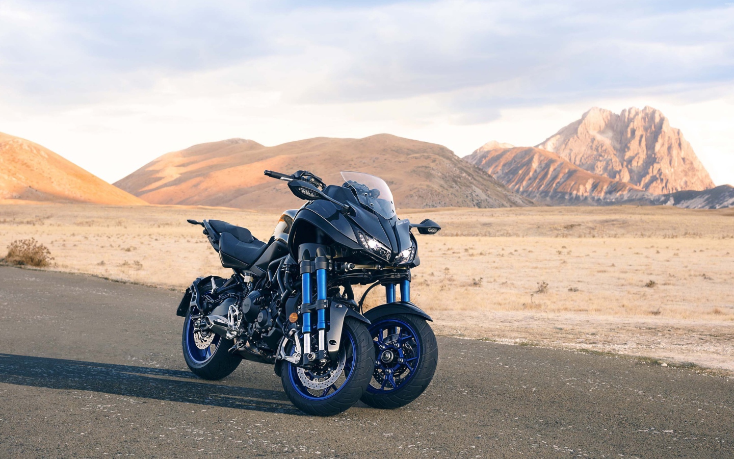Гоночный мотоцикл Yamaha Niken, 2018