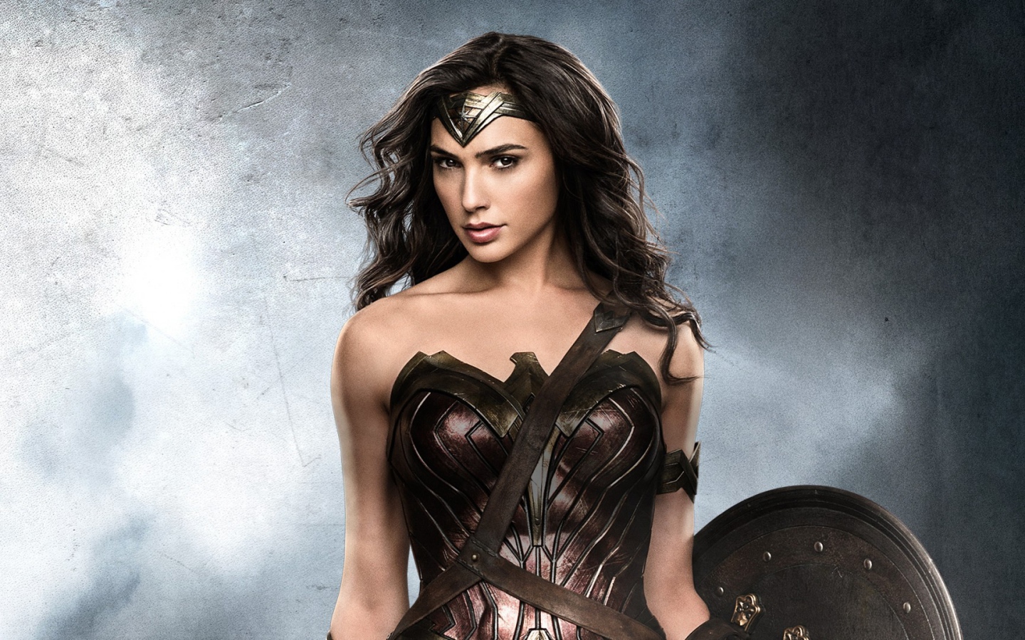 Главная героиня фильма Чудо - женщина 2017  