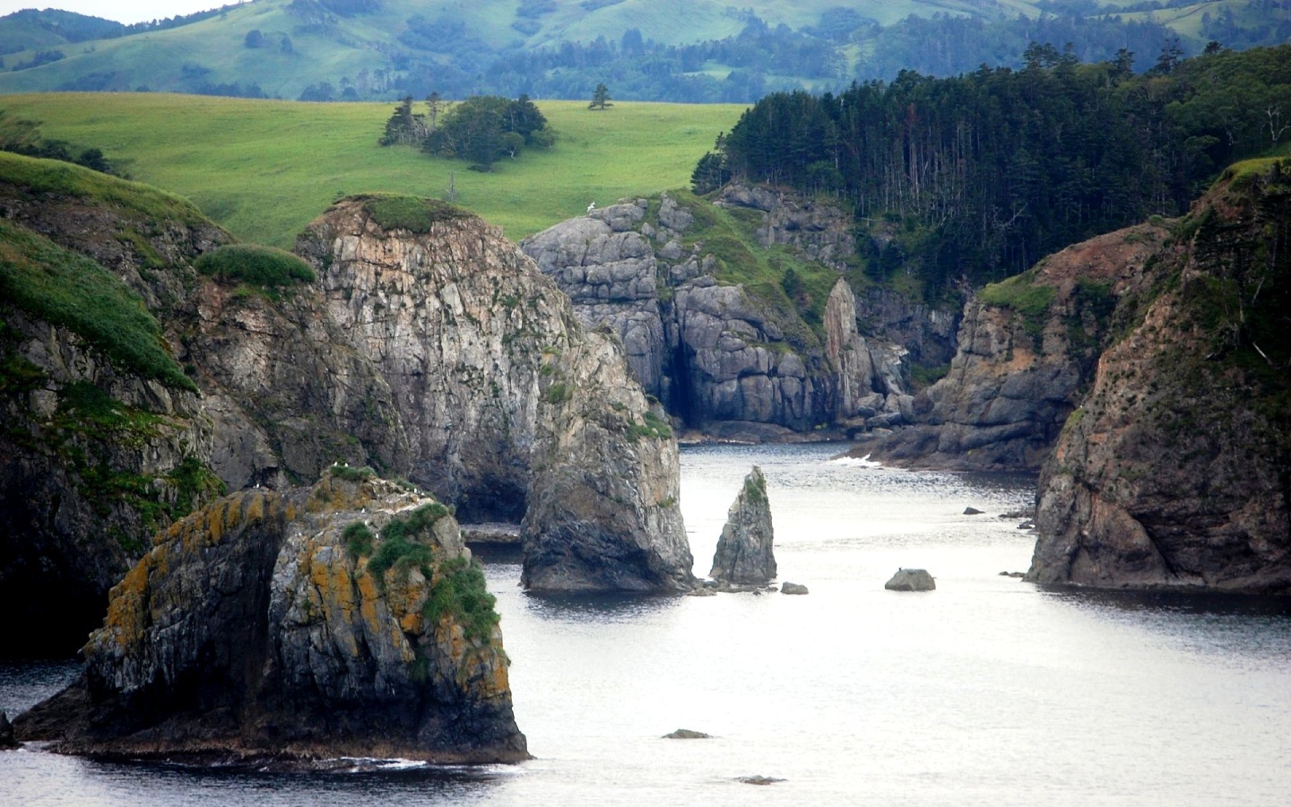 Остров Шикотан, Курильские острова. Россия 