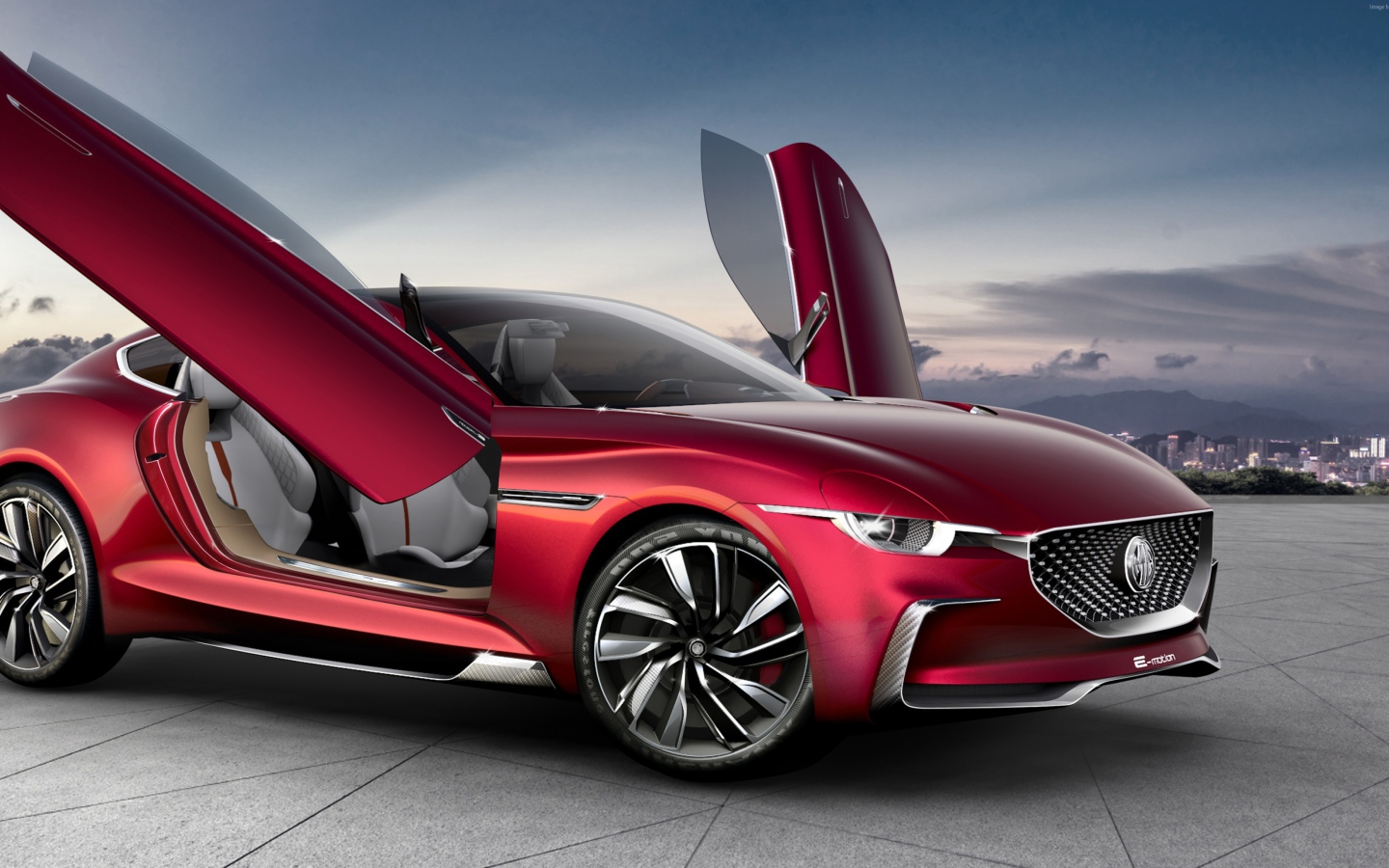 Бордовый электромобиль MG E-Motion с открытыми дверями